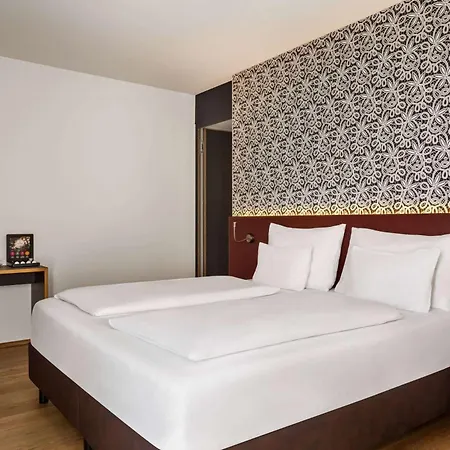 AMEDIA Hotel Lustenau 4*