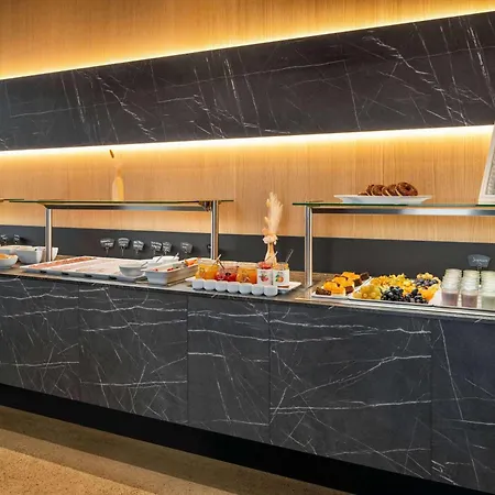 Amedia Lustenau, Trademark Collection By Wyndham 酒店 4*