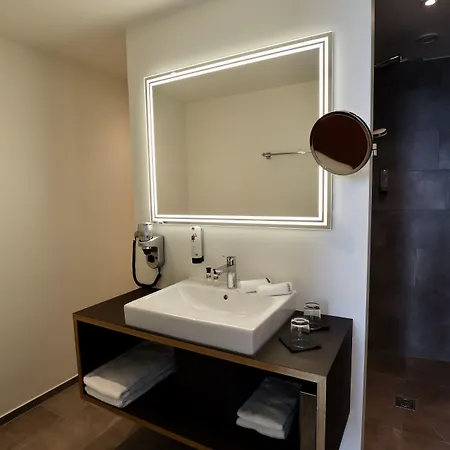 Radisson Hotel Lustenau 4*